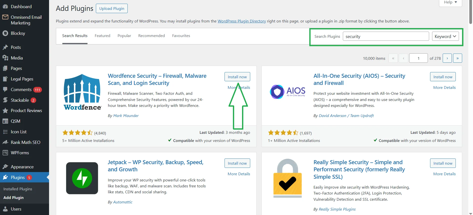 Як знайти Вордпрес плагін через панель керування сайтом