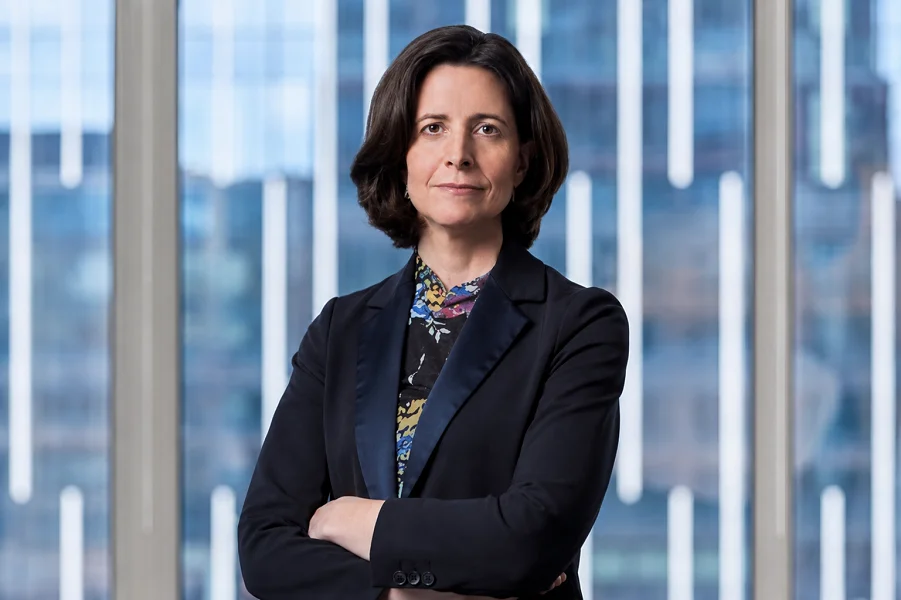 CMA-CEO Sarah Cardell sprach über die Anforderungen an Google